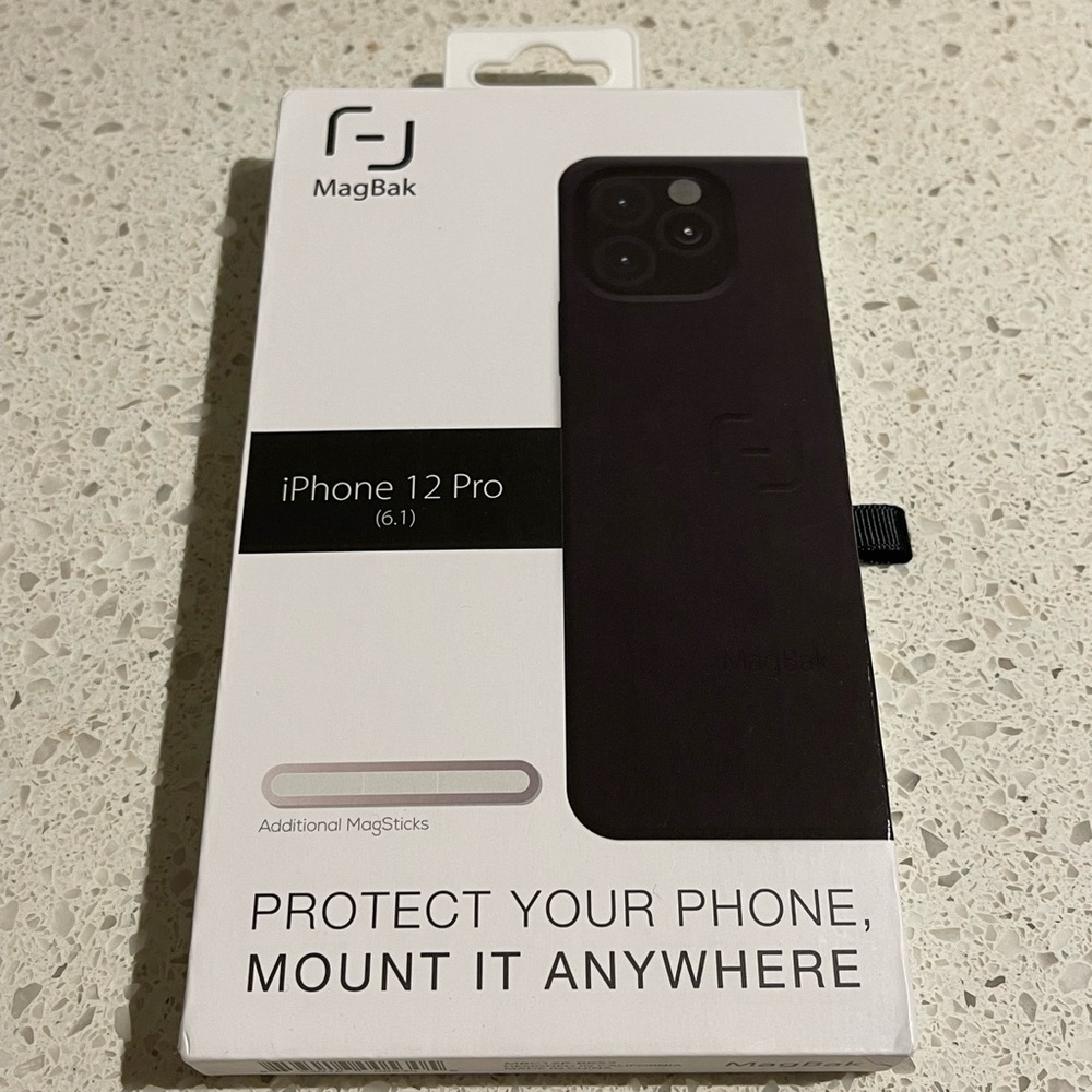 MAGBAK IPHONE 12 PRO (6.1) Black Case
